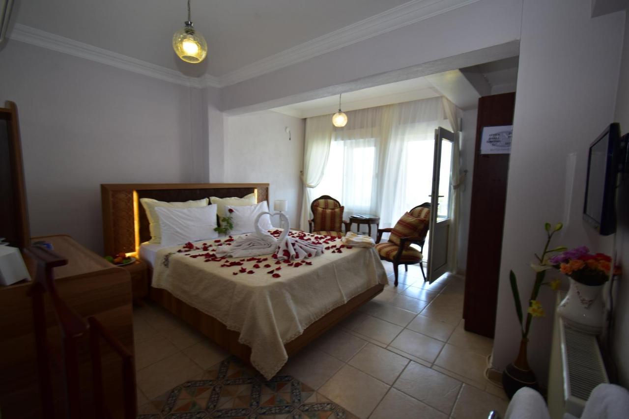 Cunda Asiyan Otel Ayvalı Exteriör bild