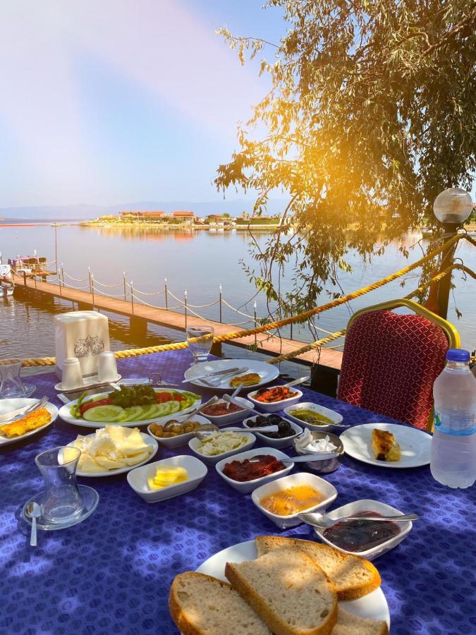 Cunda Asiyan Otel Ayvalı Exteriör bild